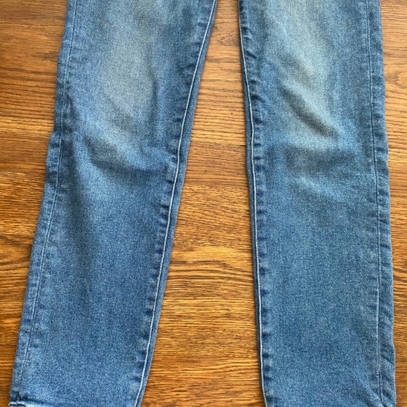 Madewell The Perfect Vintage Jean (23) - Picture 4 of 8